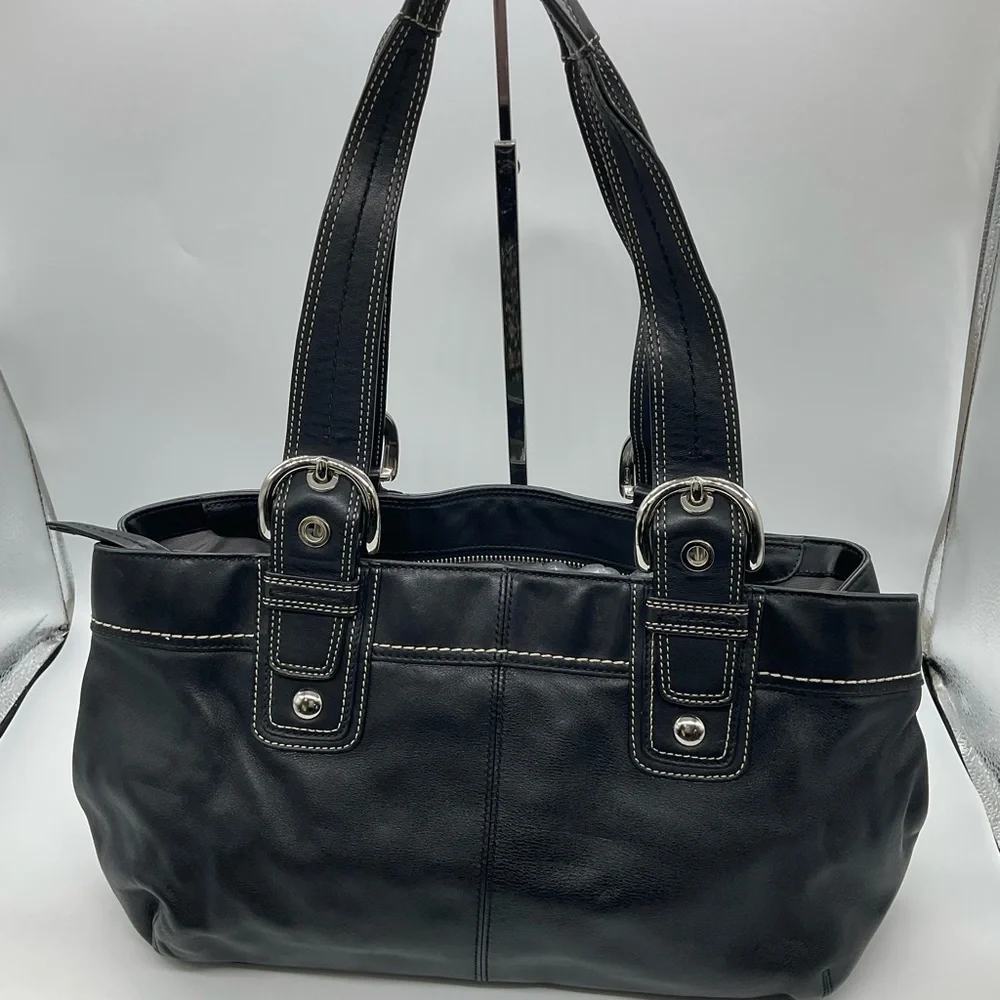 COACH LEATHER PLEATED SOHO BAG - Picture 2 of 10